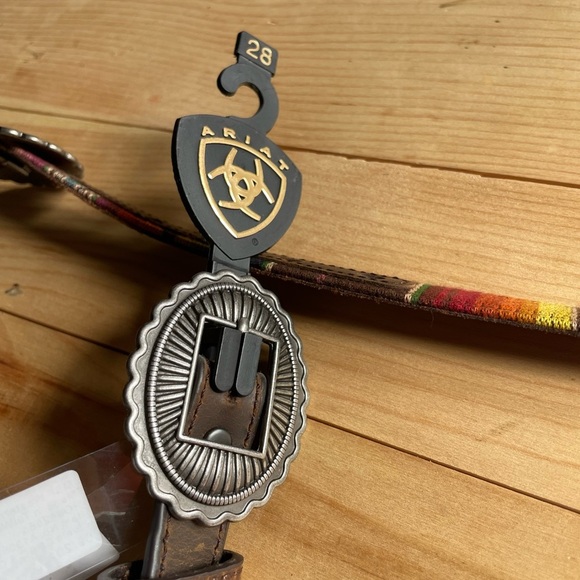 Ariat Western Girls Belt Kids Serape Oval Silver Conchos Multi Colored A1306997 - Picture 5 of 10